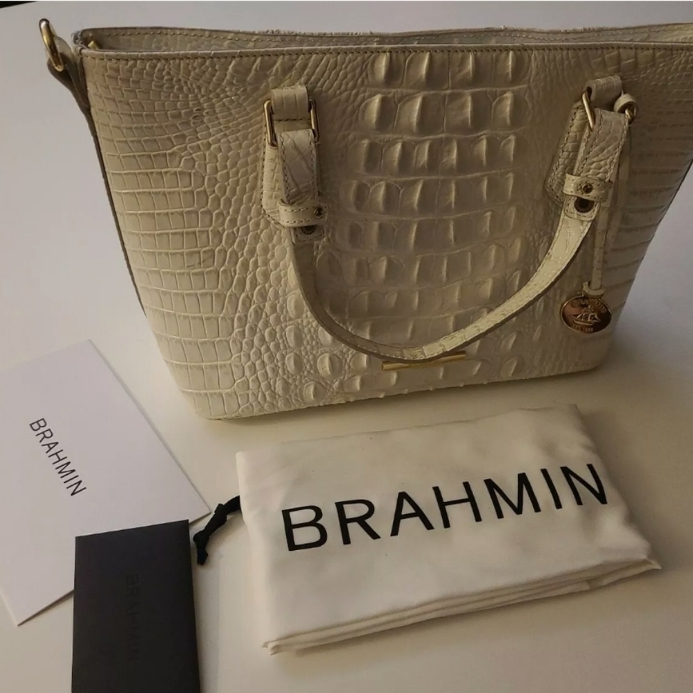 NWT BRAHMIN MINI MISHA DAYDREAM MELBOURNE EMBOSSED LEATHER SATCHEL-$285 WHITE